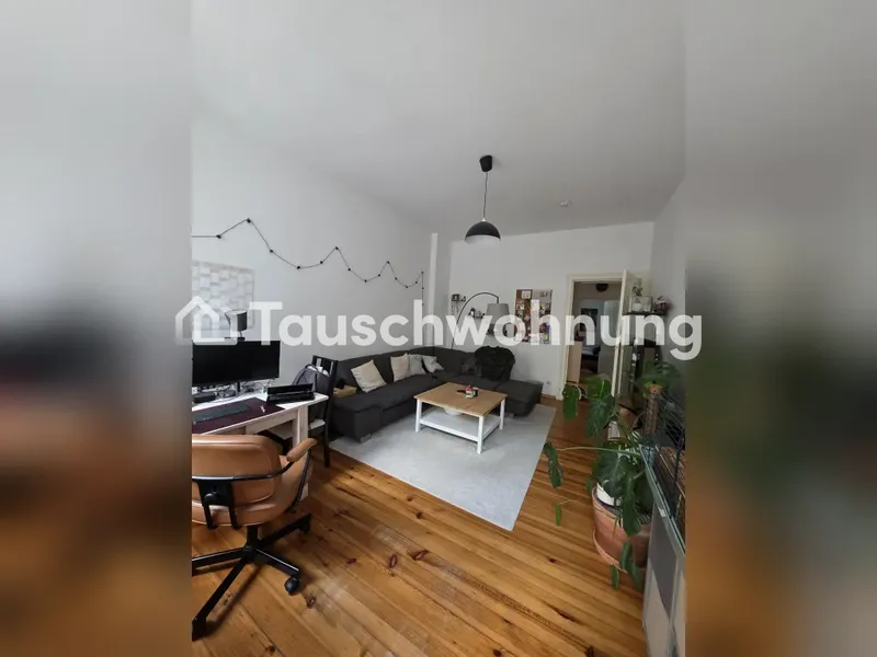 Tauschwohnung: 56 m² Altbau + Balkon in Friedrichshain – suchen 3+ Zimmer — photo 1